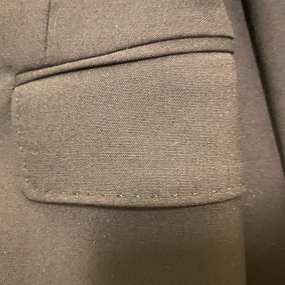 Dolce & Gabbana Black Wool suit - barely worn - Picture 11 of 12